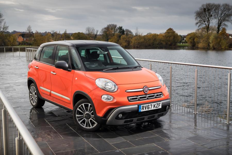  Fiat 500L Cross (330) 2017 года  (UK) (фото 5 из 89)
